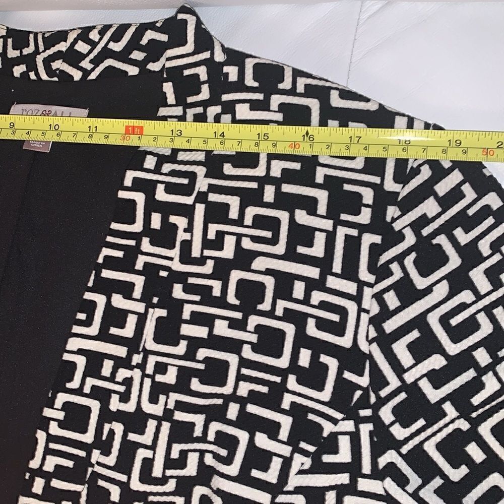 Rox & Ali Geometric Print White Black Blazer Size 1X - Picture 3 of 9